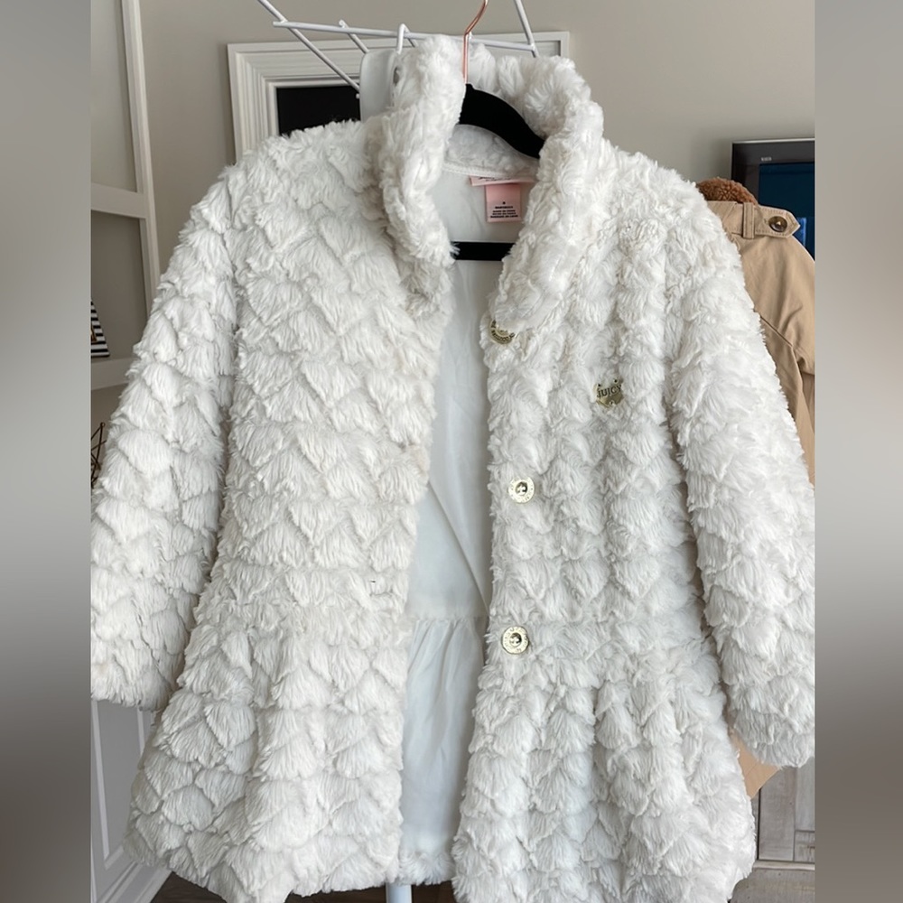 Juicy jacket White size 5 lightly used